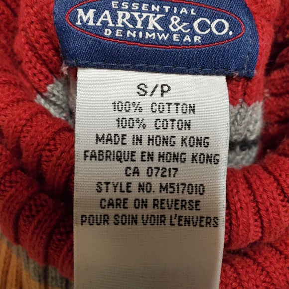 Turtle Neck - Picture 3 of 3